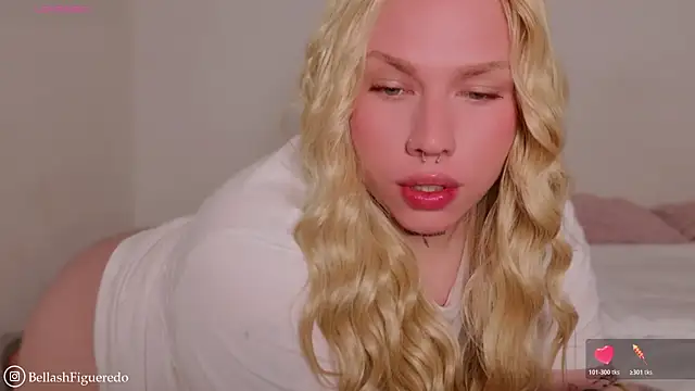 IsabellaFigueredo   online show from March 28, 6:02 am