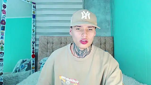 Snapshot of _justinmoon2 chatting on November 23, 4:56 am justinmoon2 online show from November 23, 4:56 am