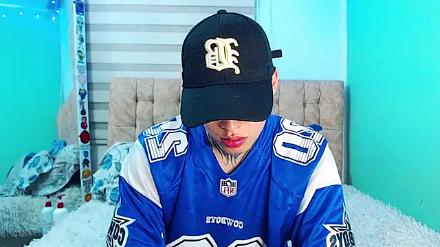 Snapshot of _justinmoon2 chatting on March 2, 2:25 am justinmoon2 online show from March 2, 2:25 am