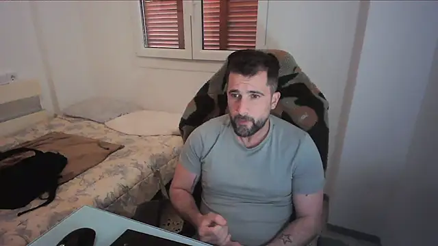 alex877x online show from April 25, 11:46 am