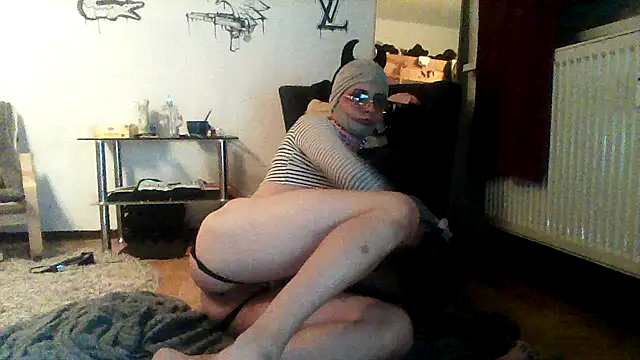 AnitaGape online show from November 6, 8:43 pm