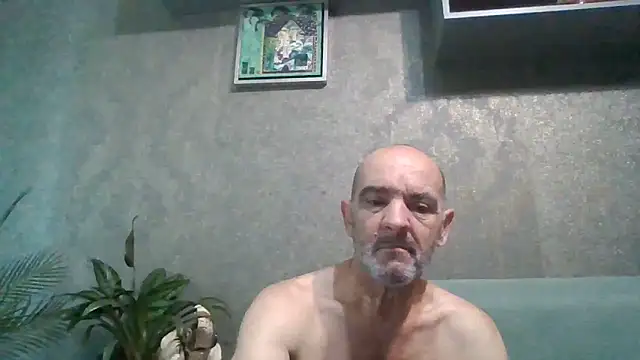 Snapshot of skorpibg65 chatting on June 16, 2:41 pm skorpibg65 online show from June 16, 2:41 pm