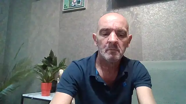 Snapshot of skorpibg65 chatting on June 26, 3:49 pm skorpibg65 online show from June 26, 3:49 pm