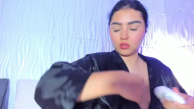 Abby  colins online show from April 24, 7:38 pm