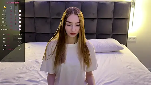 NotElis online show from March 9, 5:06 pm