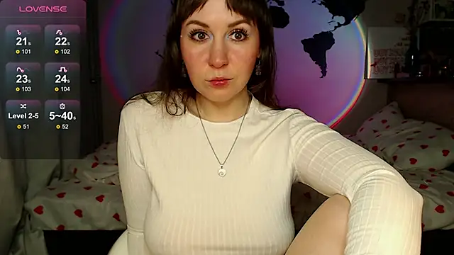 missgenevaonceagain  online show from June 17, 8:32 pm