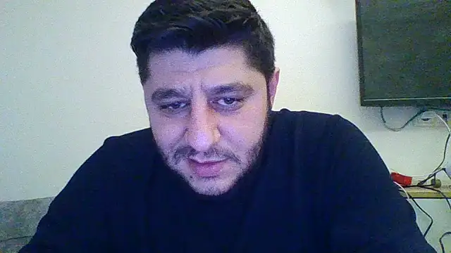 erkekkkadam online show from February 18, 3:08 pm