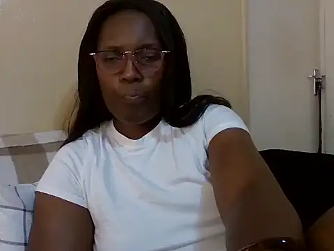 Malaika Nkosi online show from September 11, 10:26 am