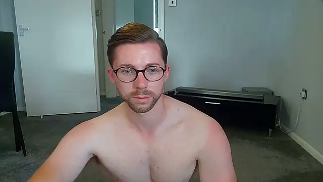 kkezzy online show from July 9, 3:38 pm