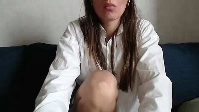 Jennna Maya online show from October 8, 7:17 am