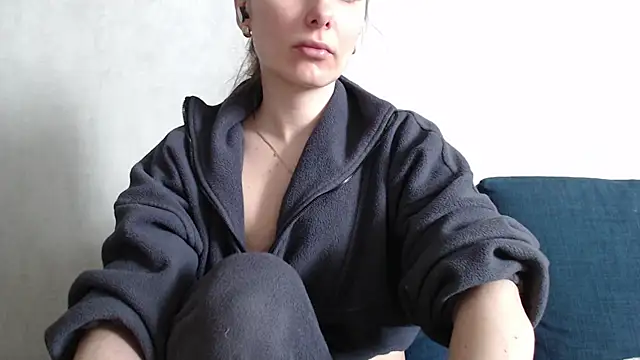 Jennna Maya online show from April 13, 9:26 am
