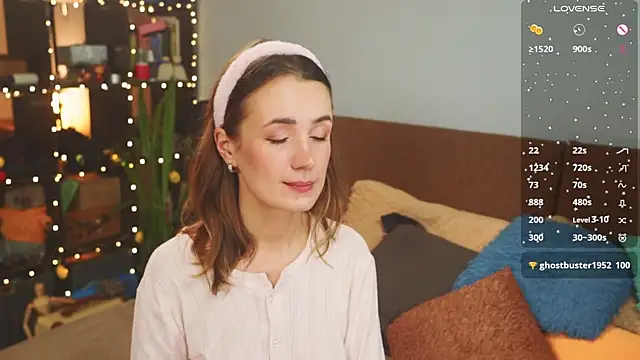 bananya kitty online show from February 23, 8:50 pm