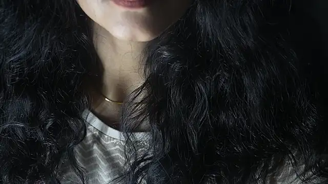 -AyeshaSinghania- online show from May 15, 9:05 am