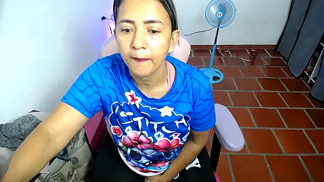 daleska ayala 1 online show from April 14, 12:49 am