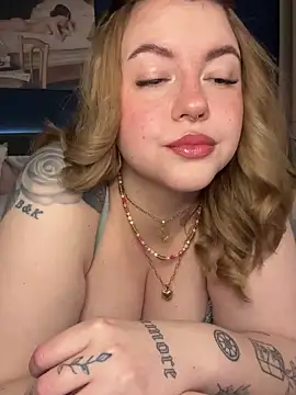 Snapshot of VictoriaLaFleur chatting on January 9, 9:26 pm VictoriaLaFleur online show from January 9, 9:26 pm