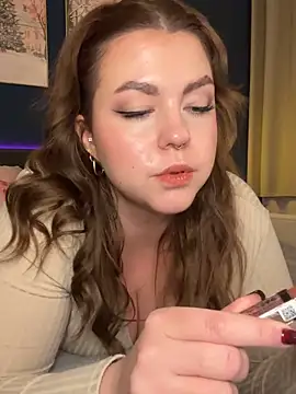 Snapshot of VictoriaLaFleur chatting on December 13, 9:20 pm VictoriaLaFleur online show from December 13, 9:20 pm