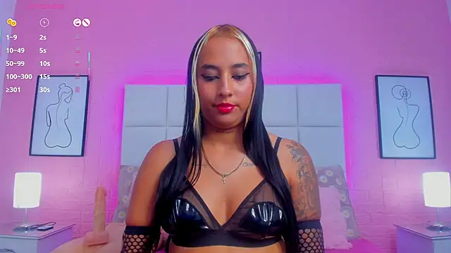 charlotte kisss online show from July 16, 5:19 pm