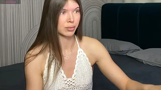 viviann evans online show from March 3, 12:48 am