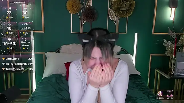 PennyMay online show from December 25, 3:29 am