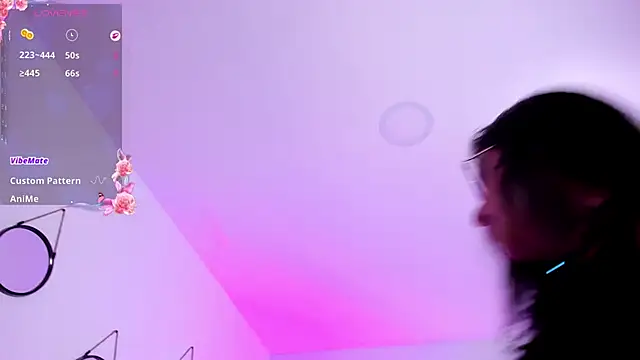 Snapshot of Amber_gold_ chatting on February 21, 5:19 am Amber gold online show from February 21, 5:19 am