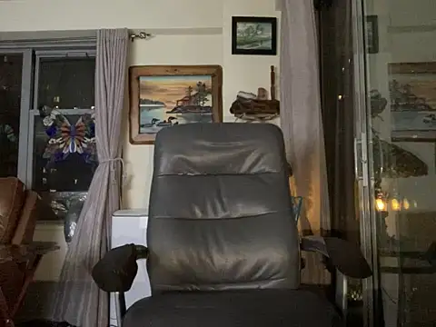 ThickDick Daddy online show from April 21, 6:41 am