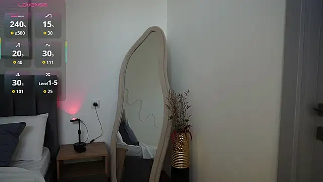 Snapshot of SimonaGerry chatting on March 29, 5:51 am SimonaGerry online show from March 29, 5:51 am