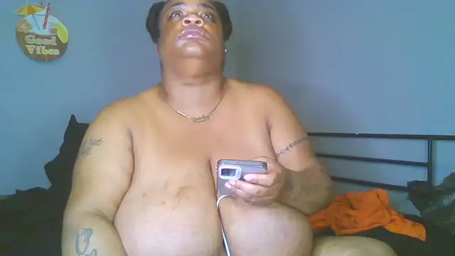 NaughtyHottieBBW online show from August 2, 5:39 am