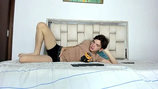 daniel hot03 online show from July 10, 1:25 pm