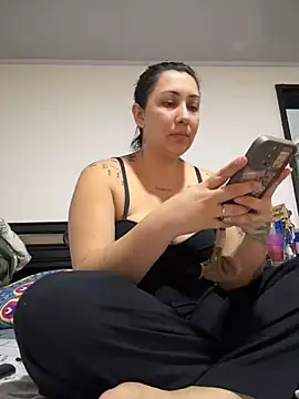 Snapshot of my-kitty chatting on July 17, 10:58 pm my-kitty online show from July 17, 10:58 pm