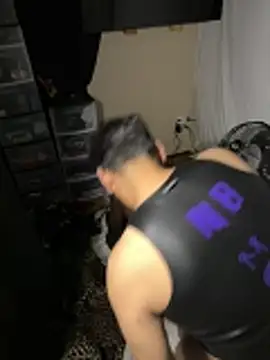 Snapshot of SideGhost chatting on April 14, 6:30 am SideGhost online show from April 14, 6:30 am