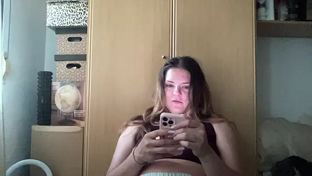 missykat online show from May 8, 6:46 pm