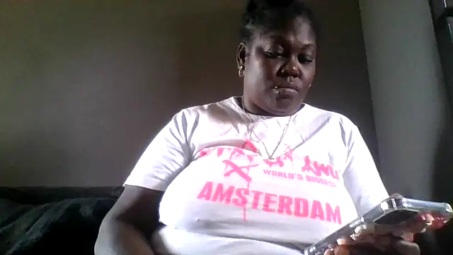 XgeileKutje online show from May 13, 1:19 pm
