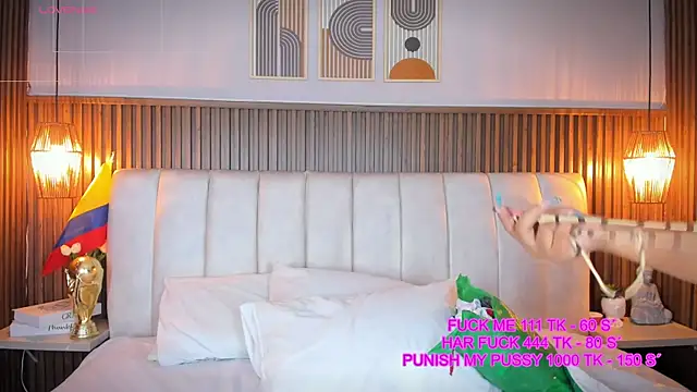 Snapshot of Ashleyy23x chatting on July 14, 7:30 pm Ashleyy23x online show from July 14, 7:30 pm