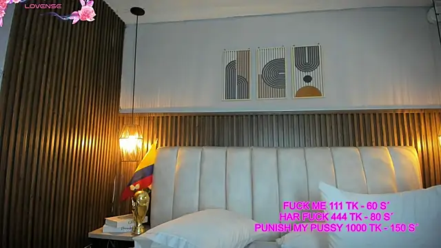 Snapshot of Ashleyy23x chatting on July 15, 7:19 pm Ashleyy23x online show from July 15, 7:19 pm