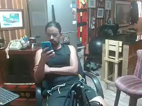 Dr Pocholate84 online show from January 27, 6:09 pm