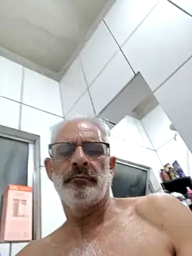 reijulio55 online show from March 10, 1:56 am