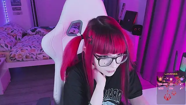 Snapshot of Yumi_Youkai chatting on February 10, 4:44 pm Yumi Youkai online show from February 10, 4:44 pm