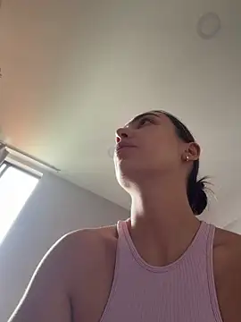 Snapshot of AnnaCastillo_ chatting on July 4, 3:40 pm AnnaCastillo online show from July 4, 3:40 pm