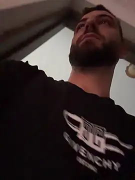 ElChapoGuzman95 online show from January 12, 7:02 am