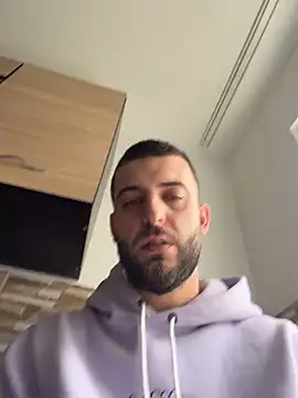 ElChapoGuzman95 online show from February 15, 9:08 am