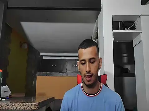 talktome4 online show from February 21, 9:27 pm