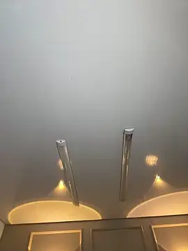 Snapshot of Miss_blue69 chatting on February 14, 1:57 am Miss blue69 online show from February 14, 1:57 am