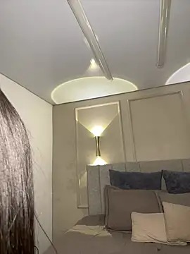 Snapshot of Miss_blue69 chatting on February 27, 1:38 am Miss blue69 online show from February 27, 1:38 am