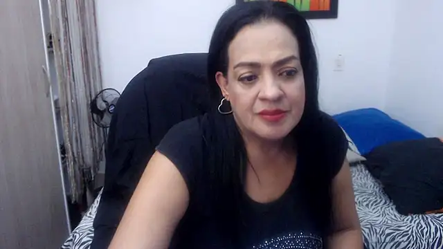 menfismuller2 online show from April 10, 8:24 pm