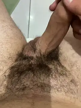 aleatorio995 online show from February 2, 3:43 am