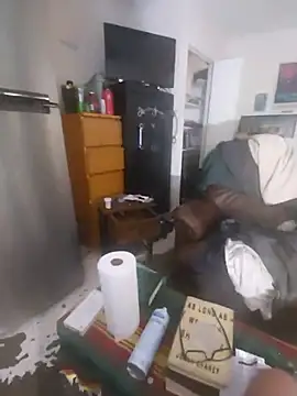 ColdVisitor online show from April 2, 10:51 pm