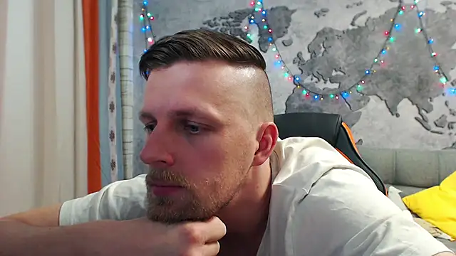 VikingChrisss online show from January 3, 1:14 pm