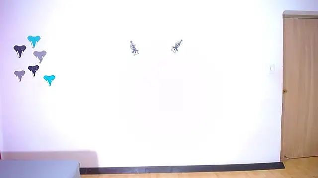 cock whisperer69  online show from December 10, 1:55 pm