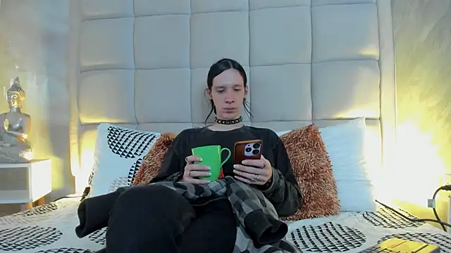 Hecatee 77 online show from February 10, 7:51 pm