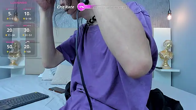 Hecatee 77 online show from March 27, 7:24 pm